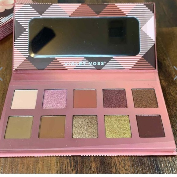 Violet Voss windflower eyeshadow palette - Picture 3 of 7